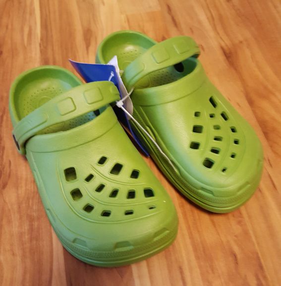 Jungen-Clogs Gr. 28/29, Neuware mit Etikett