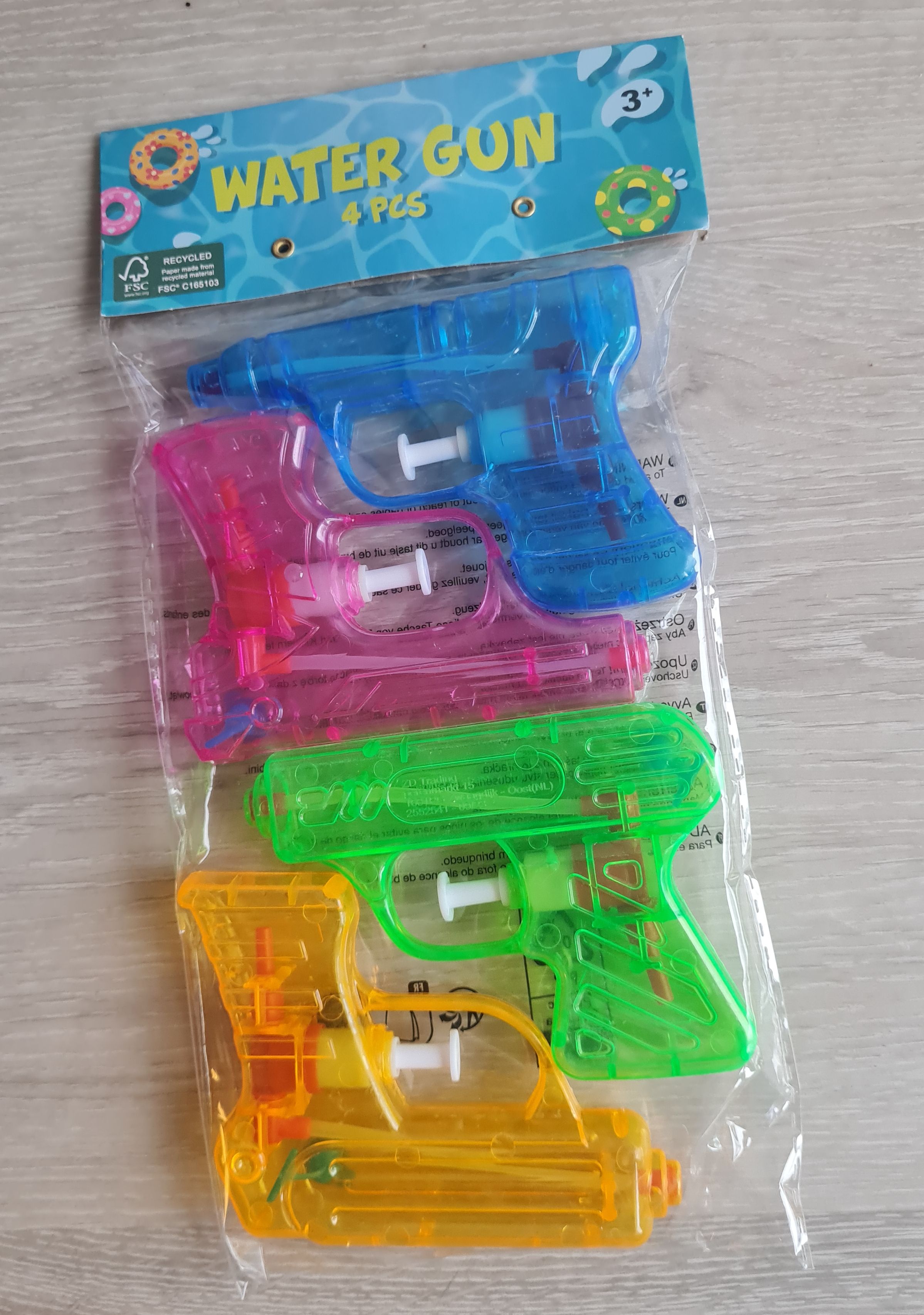 4 Wasserpistolen als Set, Neuware
