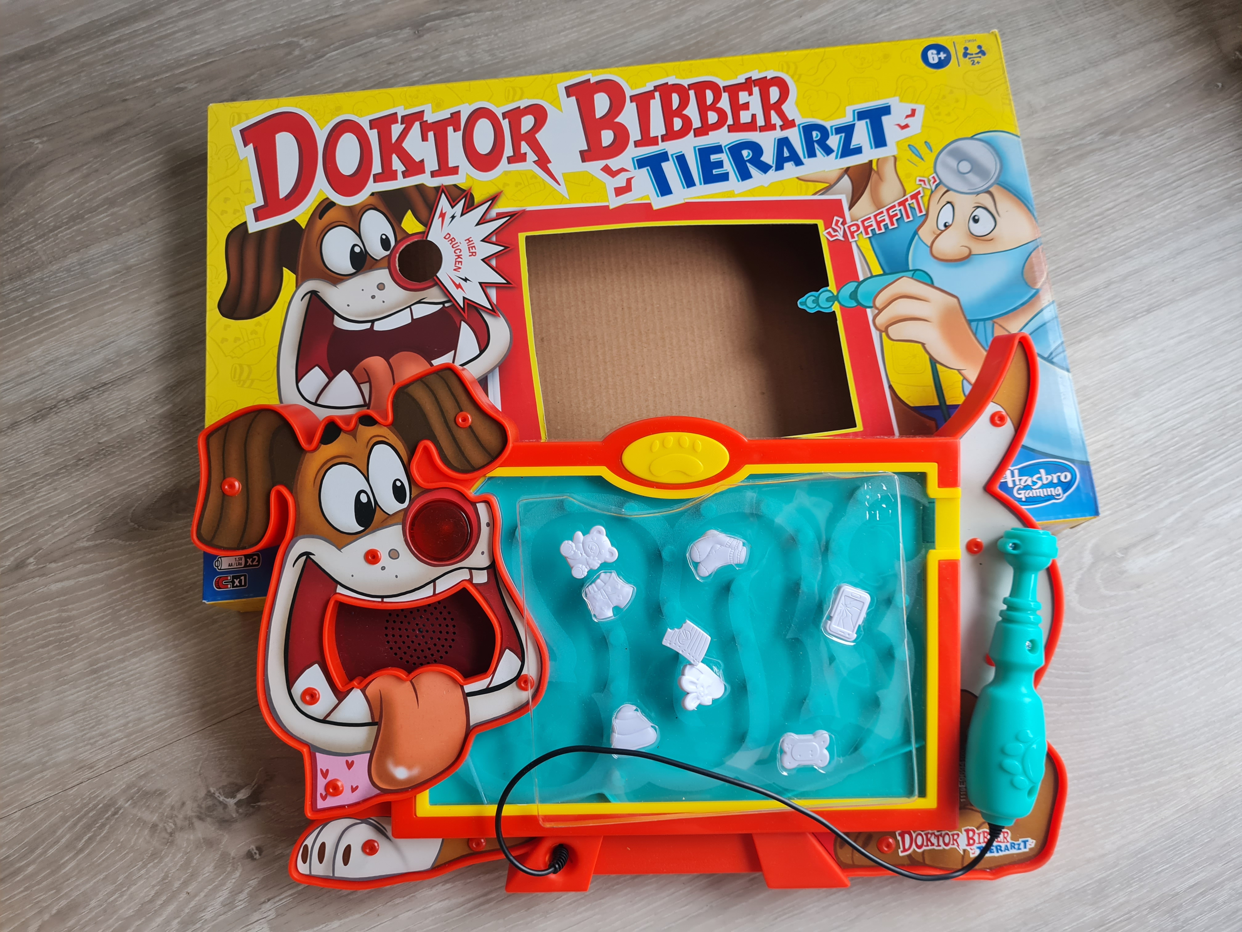 Doktor Bibber Tierarzt Spiel für 2 oder mehr Spieler, für Kinder ab 6 Jahren, mit lustigen Geräuschen und Alarm