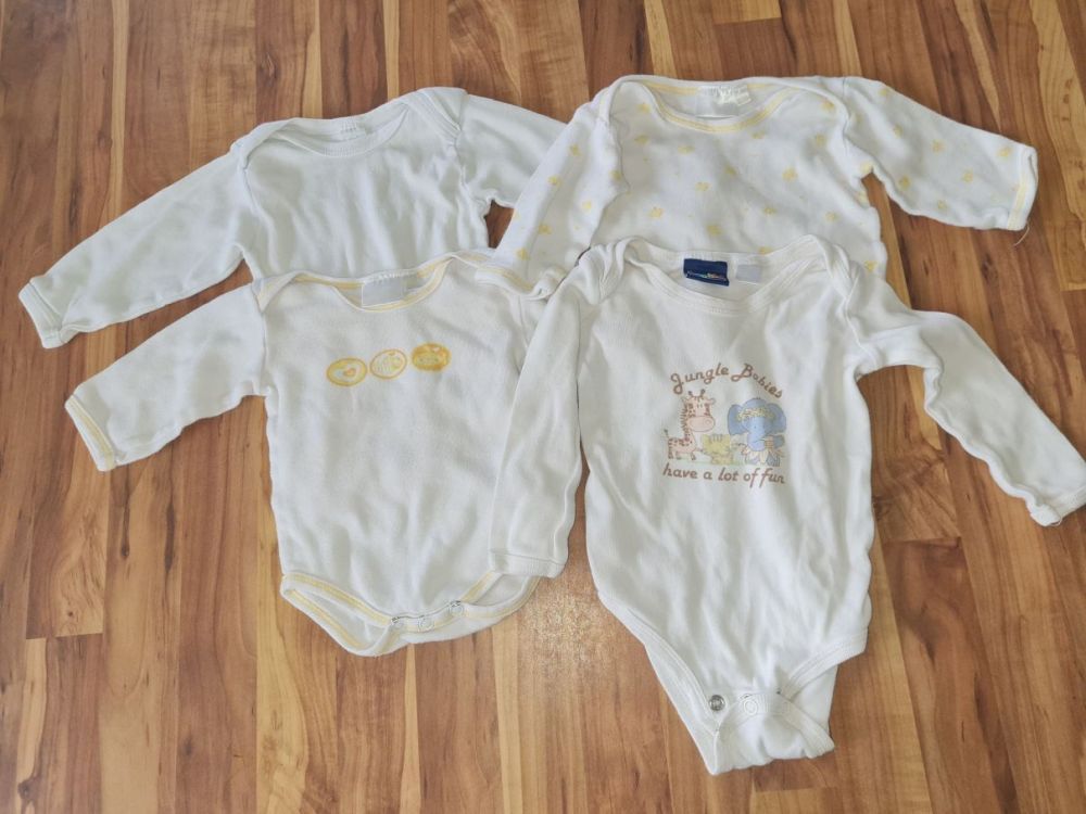 4 Langarmbodies, Gr. 50/56, Secondhand