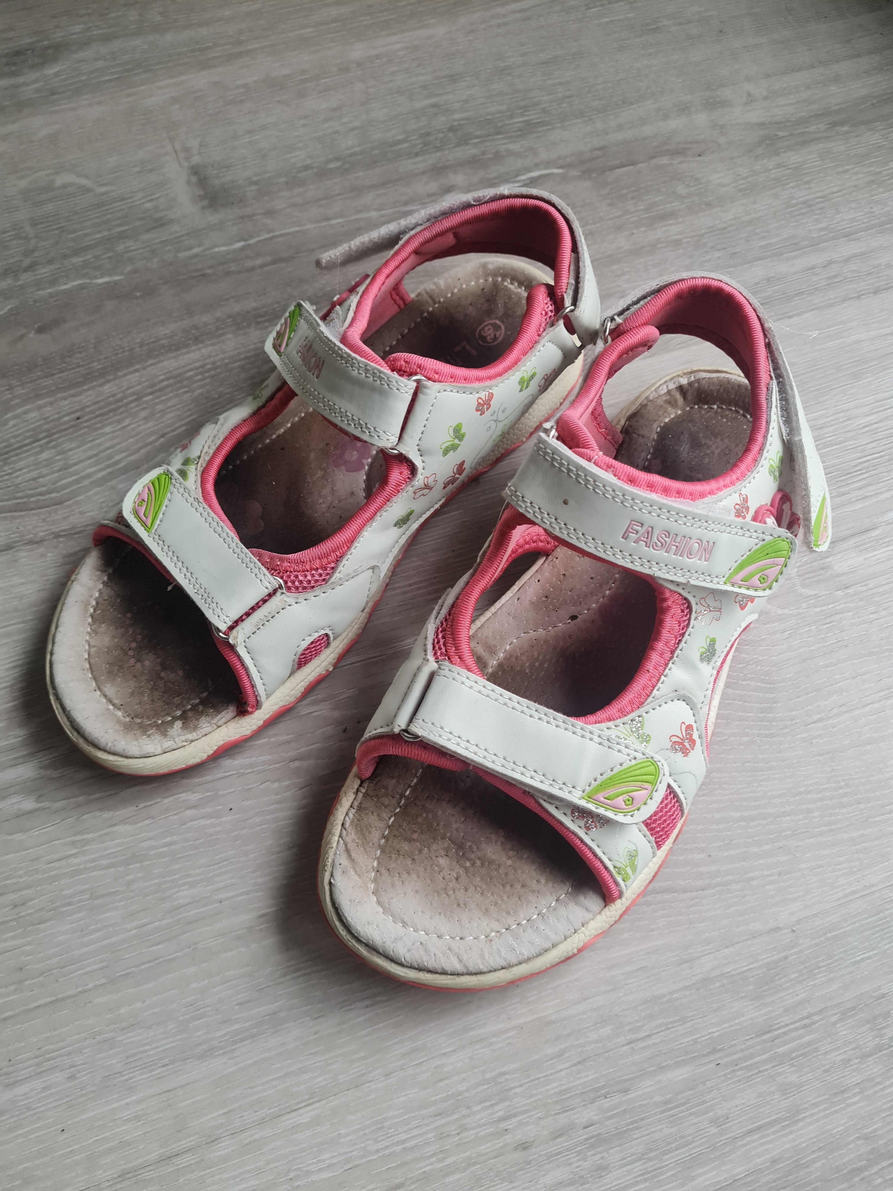 Sandalen Gr. 36