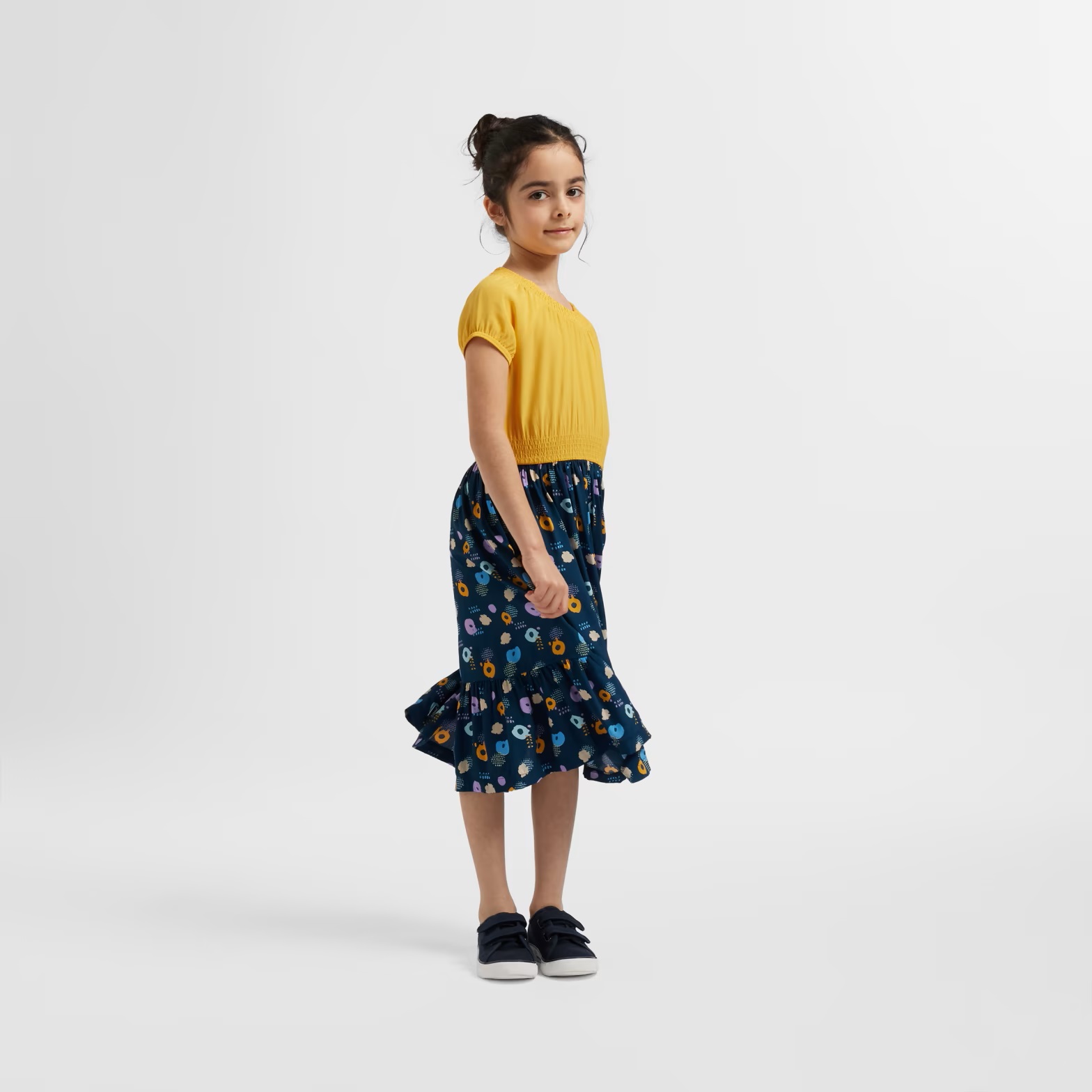 Jako-o Kurzarmkleid gesmoked, banane, Gr. 80/86, Neuware