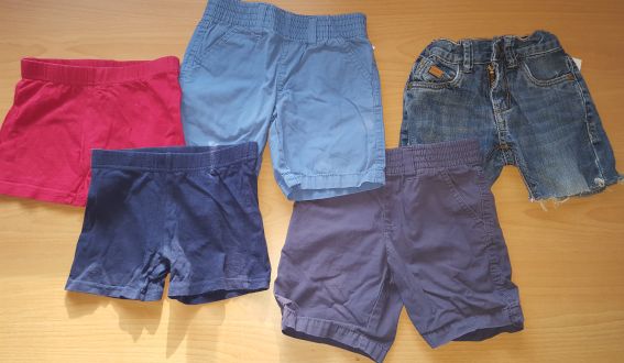 5 Kurze Hosen als Set Gr. 86