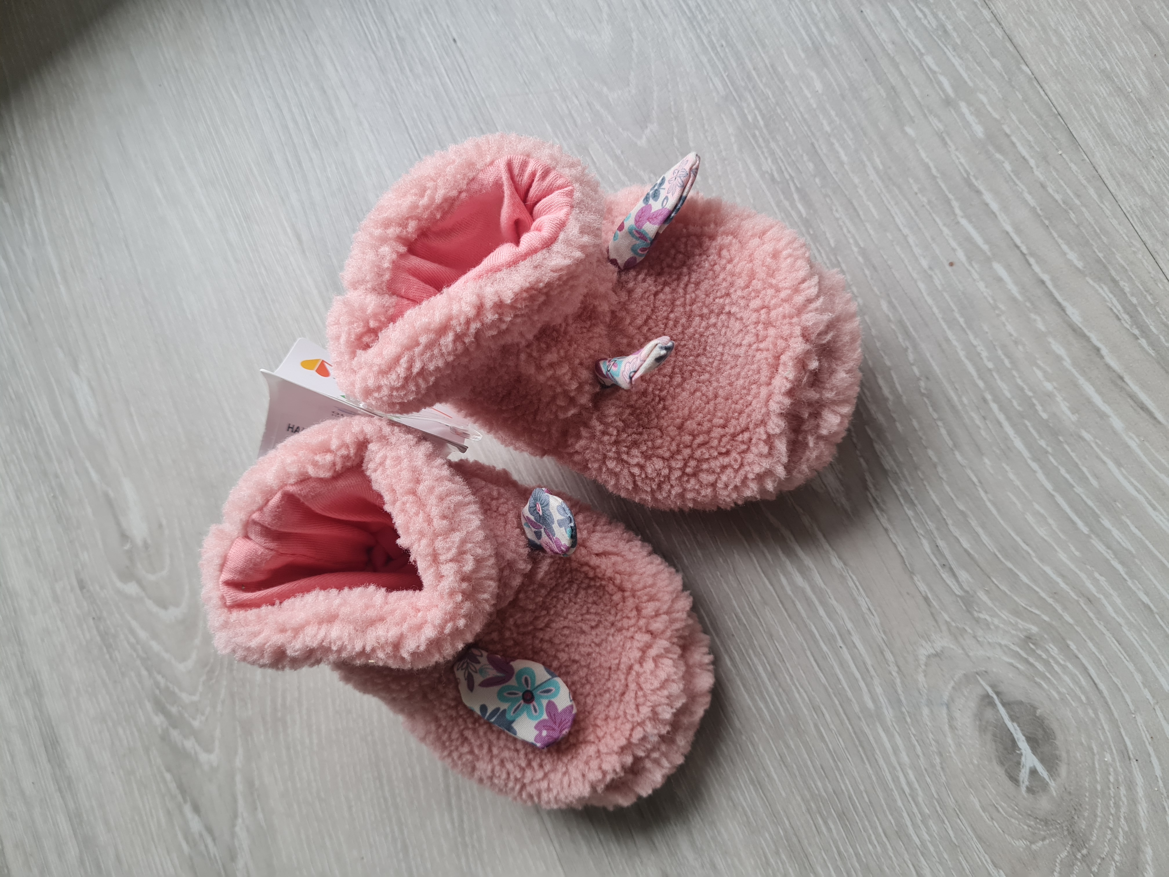 Warme Baby-Hausschuhe, Gr. M, Neuware