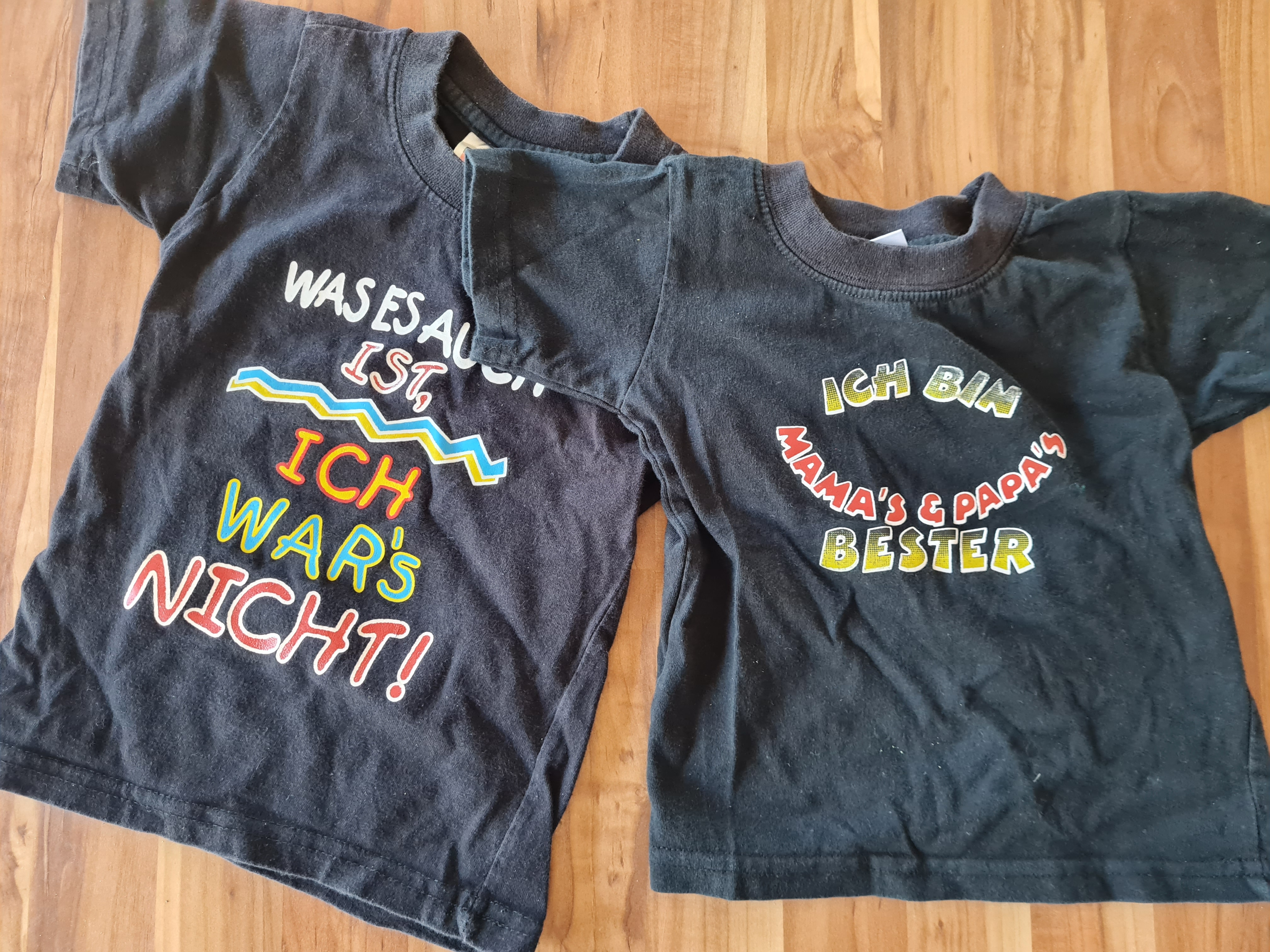 2 T-Shirts mit witzigen Sprüchen, Gr. 86