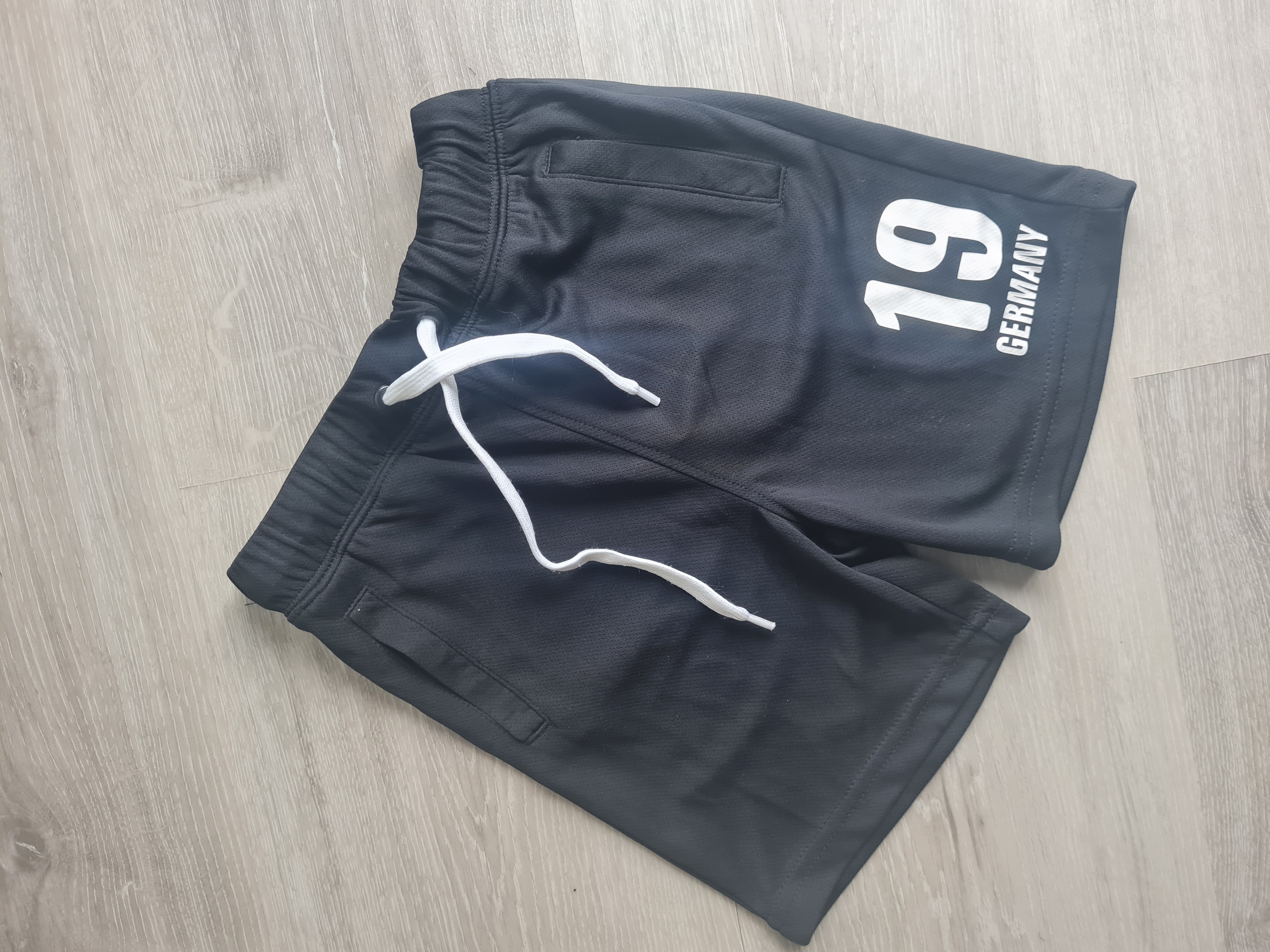 Jungen-Shorts, Gr. 110, Neuware