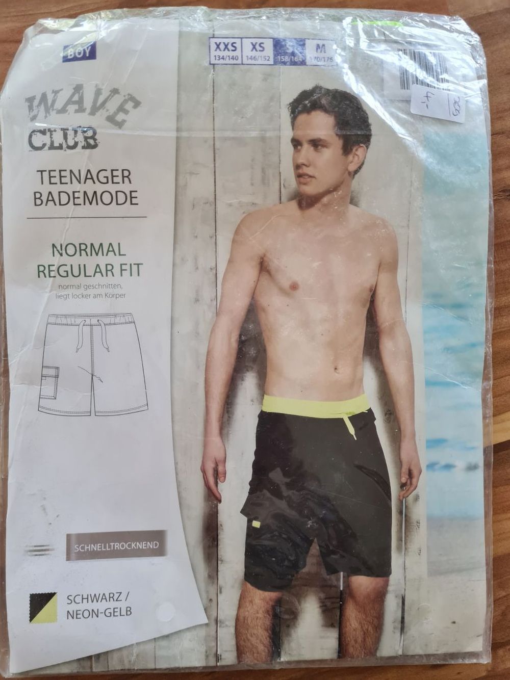 Wave Club Badeshorts "Schwarz/Neon-Gelb", Gr. 158/164, Neuware mit Etikett