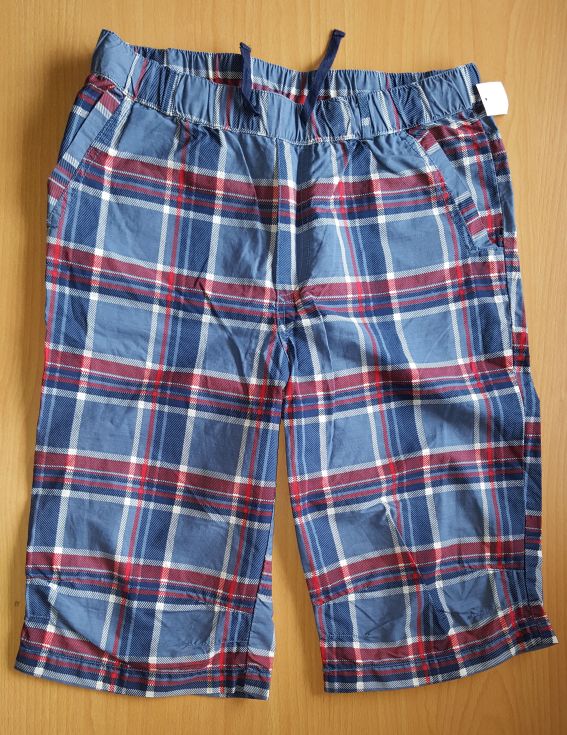 Kurze karierte Hose, Gr. 158